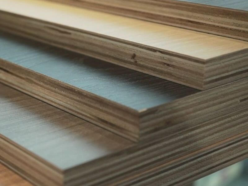 Gỗ plywood là gì? Thông tin chi tiết về đặc điểm và ứng dụng 15 Đánh giá ưu điểm và hạn chế của ván Plywood