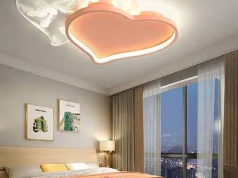 32+ Mẫu trần thạch cao phòng ngủ đẹp hiện đại cho không gian sống 65 Thiết kế trần thạch cao hình trái tim tạo điểm nhấn lãng mạn